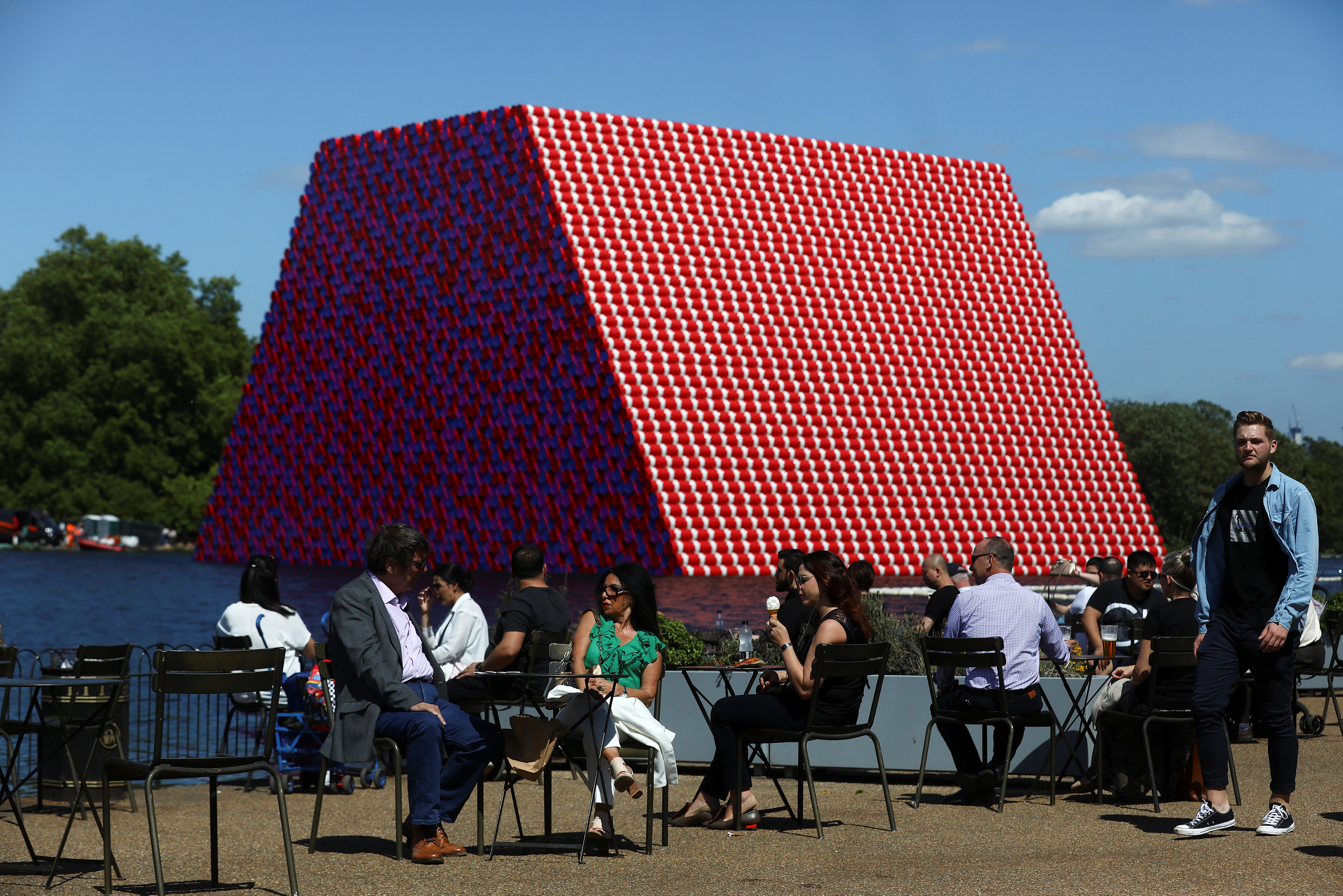 tagreuters.com2018binary_LYNXMPEE5H1DZ-FILEDIMAGE