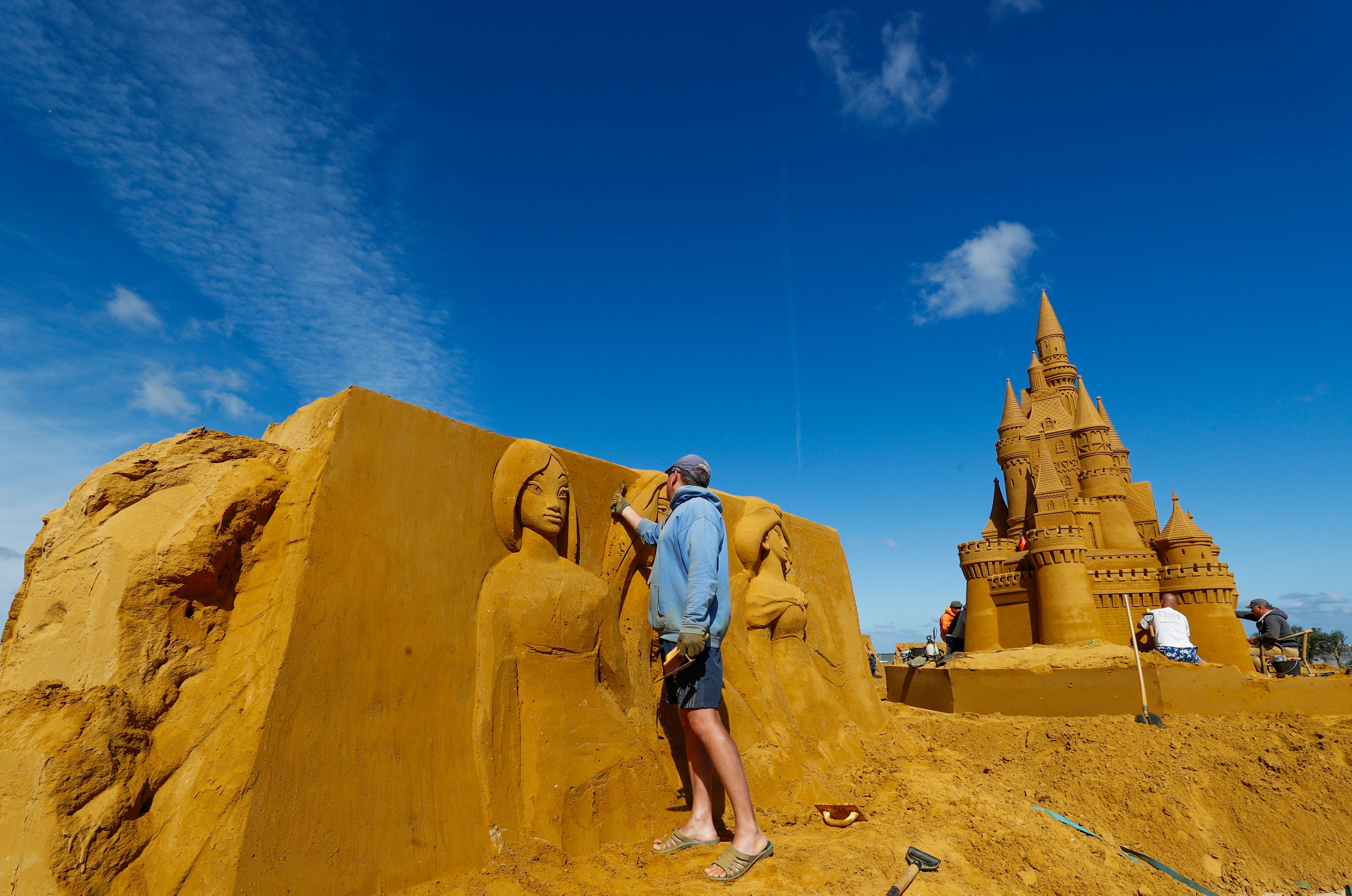 tagreuters.com2018binary_LYNXMPEE5K1D2-FILEDIMAGE