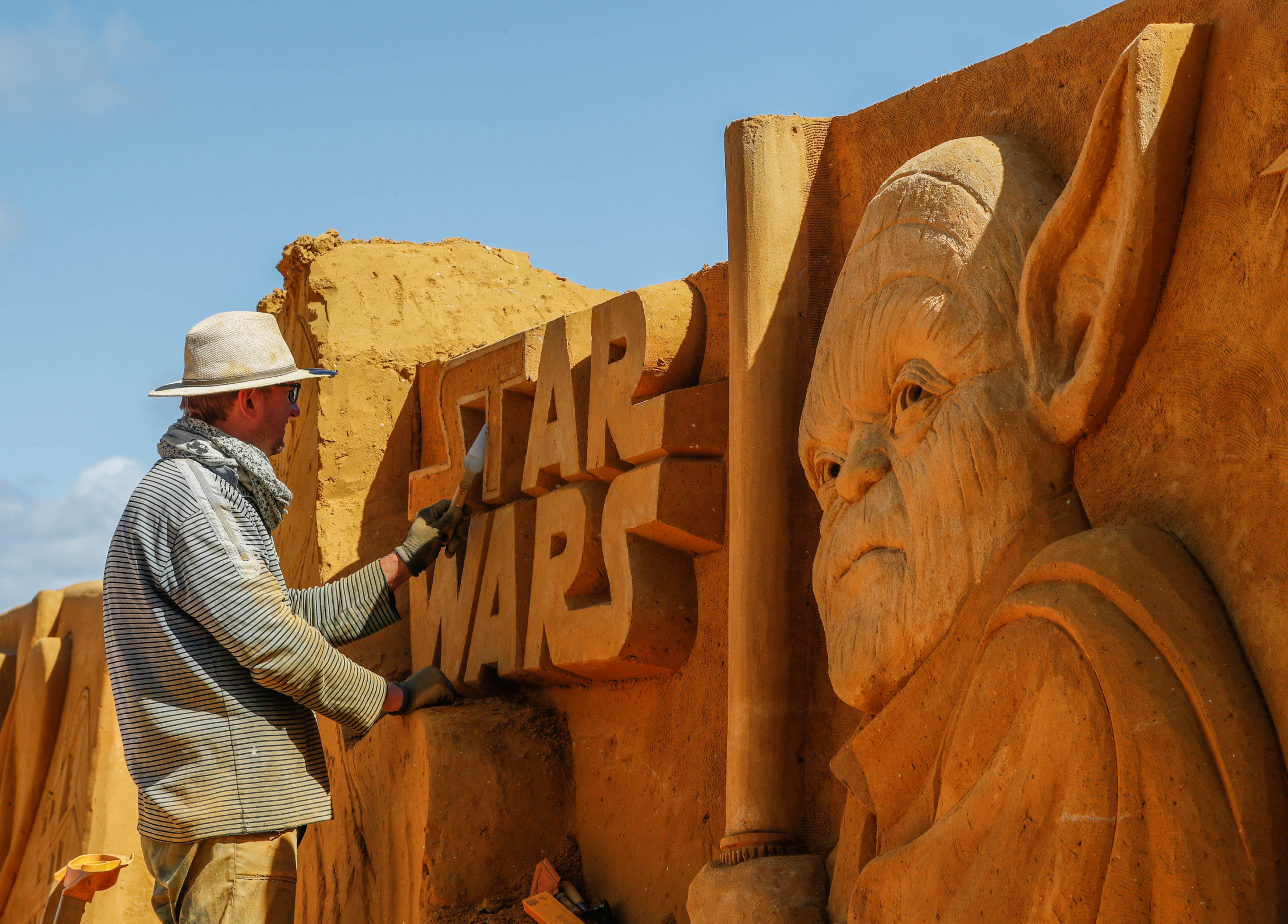 tagreuters.com2018binary_LYNXMPEE5K1OT-FILEDIMAGE