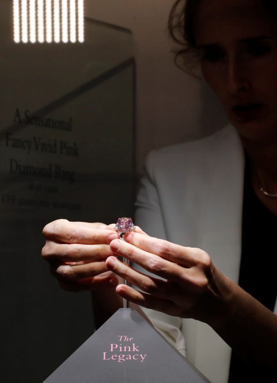 tagreuters.com2018binary_LYNXNPEEAC1VE-FILEDIMAGE