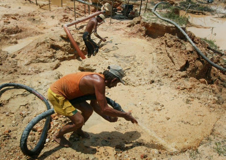 tagreuters.com2018binary_LYNXNPEEBK09L-FILEDIMAGE