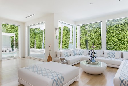 tagreuters.com2018binary_MT1VRTP0JW4S2I-VIEWIMAGE