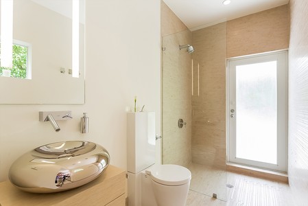 tagreuters.com2018binary_MT1VRTP0JW4S2L-VIEWIMAGE