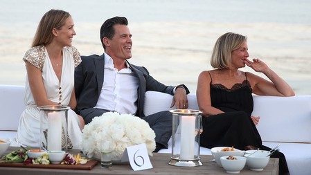 tagreuters.com2018binary_MT1VRTP0JW4SSF-VIEWIMAGE