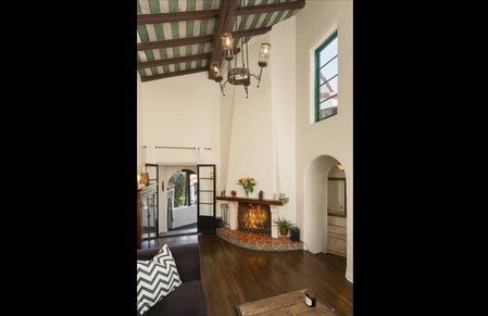 tagreuters.com2018binary_MT1VRTP0JW4U3G-VIEWIMAGE