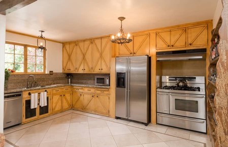 tagreuters.com2018binary_MT1VRTP0JW4U3K-VIEWIMAGE