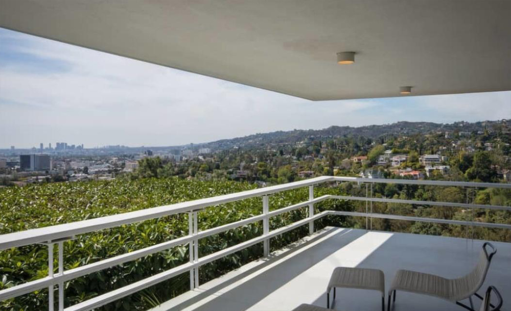 tagreuters.com2018binary_MT1VRTP0JW53CO-FILEDIMAGE