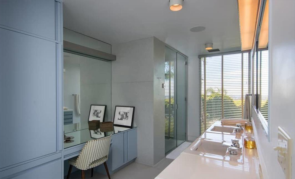 tagreuters.com2018binary_MT1VRTP0JW53CX-FILEDIMAGE