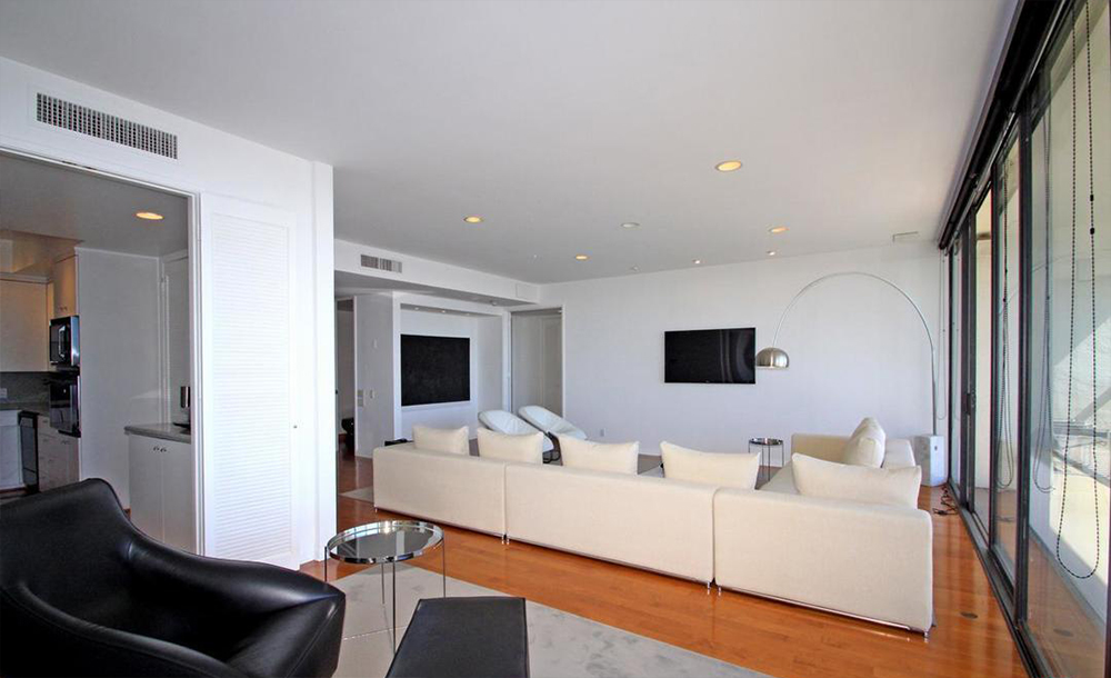 tagreuters.com2018binary_MT1VRTP0JW55EE-FILEDIMAGE