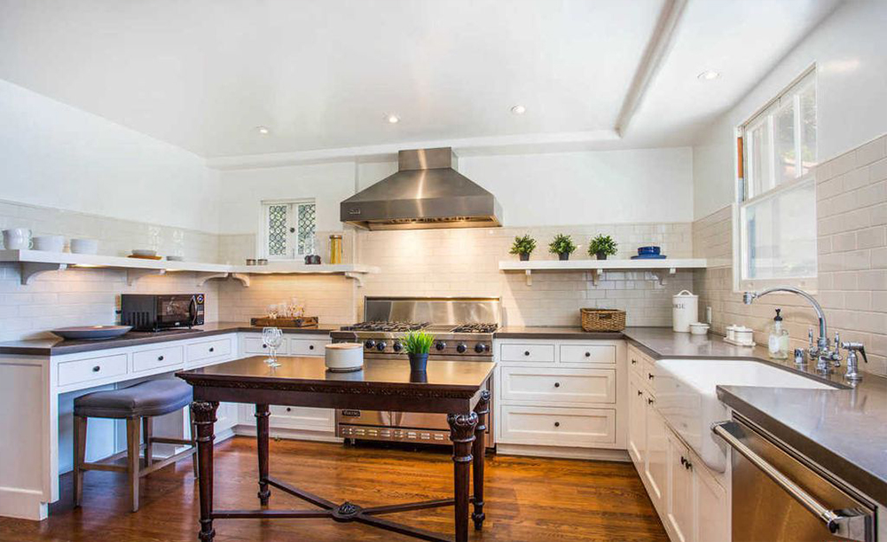 tagreuters.com2018binary_MT1VRTP0JW58SM-FILEDIMAGE