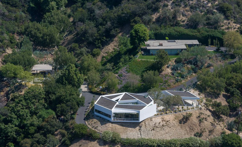 tagreuters.com2018binary_MT1VRTP0JW5I6L-FILEDIMAGE