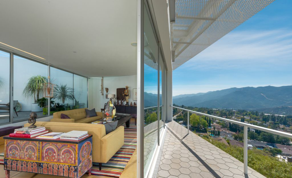 tagreuters.com2018binary_MT1VRTP0JW5I74-FILEDIMAGE