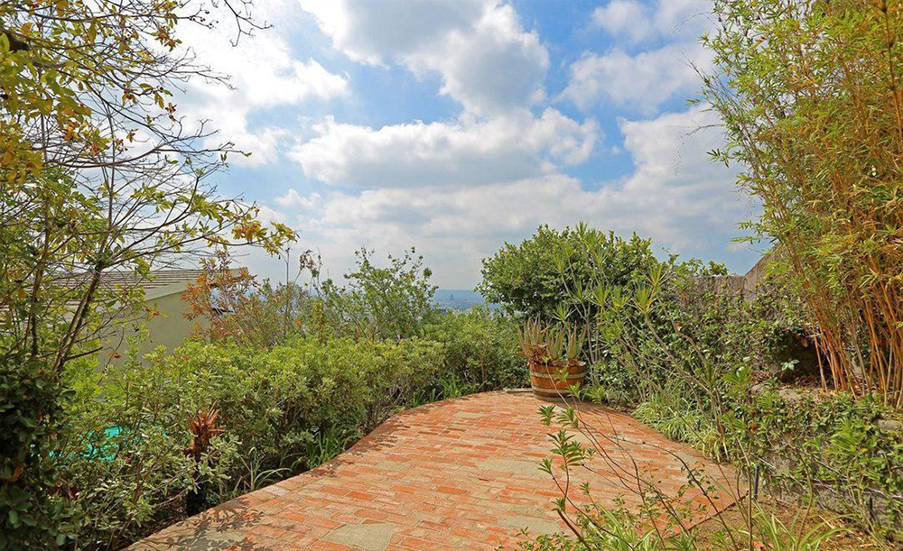 tagreuters.com2018binary_MT1VRTP0JW5O57-FILEDIMAGE