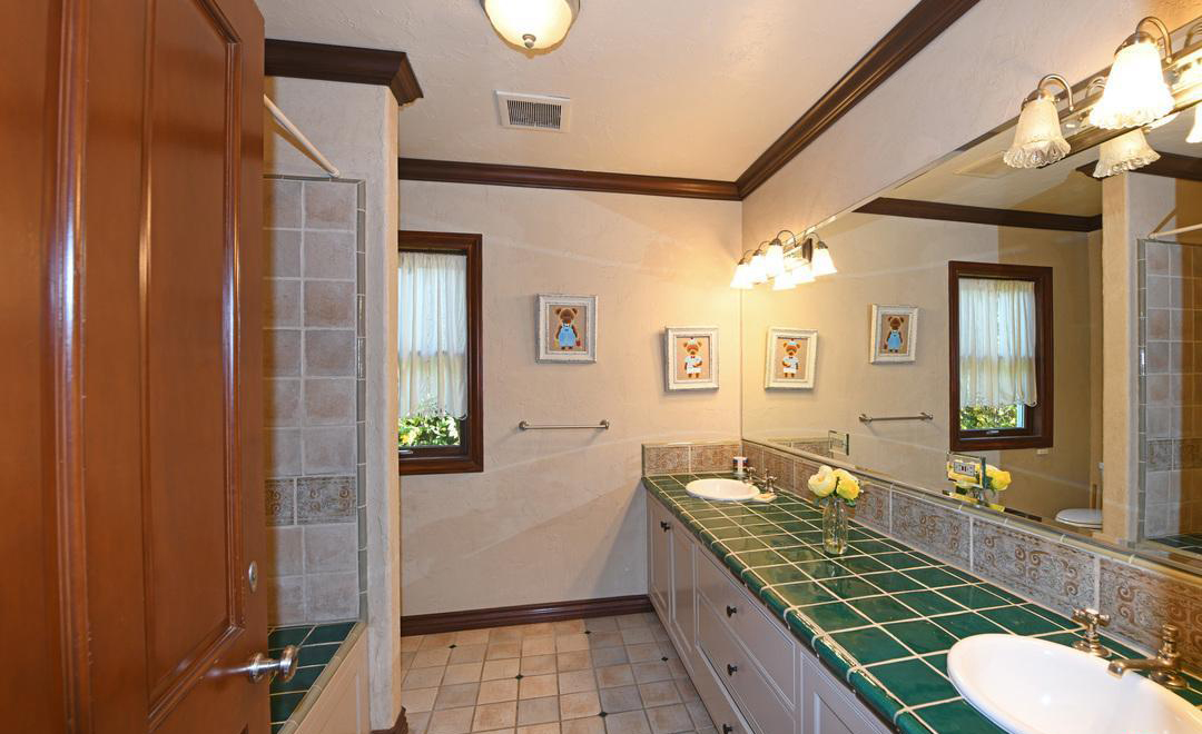 tagreuters.com2018binary_MT1VRTP0JW5T6M-FILEDIMAGE