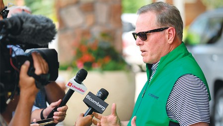 tagreuters.com2018binary_MT1VRTP0JW5U6R-VIEWIMAGE