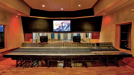 tagreuters.com2018binary_MT1VRTP0JW5U7P-VIEWIMAGE