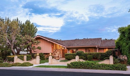 tagreuters.com2018binary_MT1VRTP0JW5URX-VIEWIMAGE