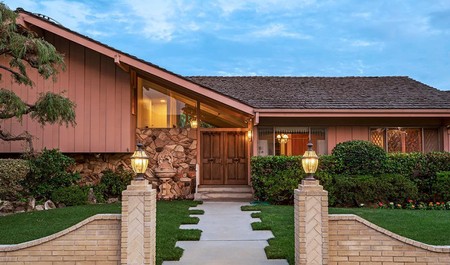 tagreuters.com2018binary_MT1VRTP0JW5URZ-VIEWIMAGE