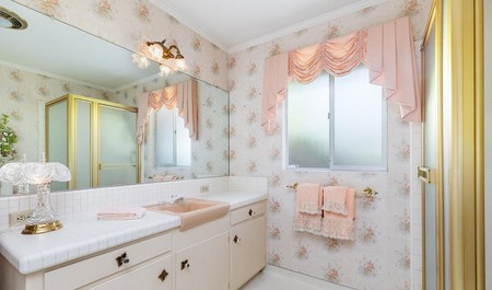 tagreuters.com2018binary_MT1VRTP0JW5US5-VIEWIMAGE