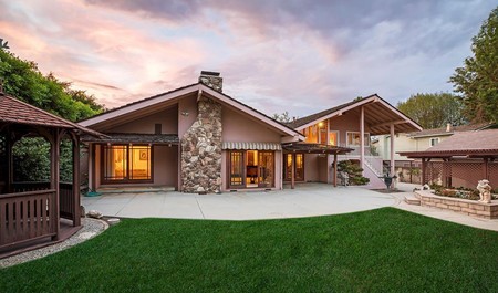 tagreuters.com2018binary_MT1VRTP0JW5US7-VIEWIMAGE