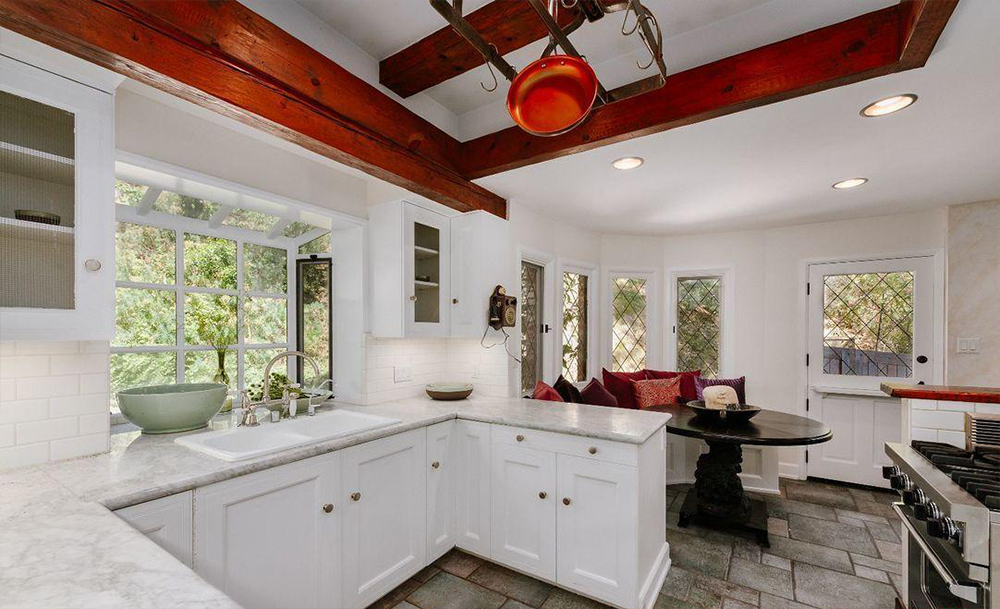 tagreuters.com2018binary_MT1VRTP0JW63WF-FILEDIMAGE