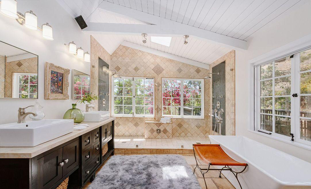 tagreuters.com2018binary_MT1VRTP0JW63WP-FILEDIMAGE