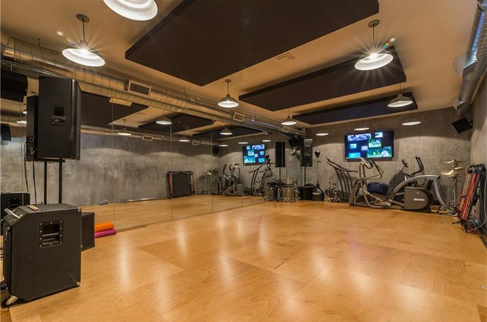 tagreuters.com2018binary_MT1VRTP0JW67MF-FILEDIMAGE