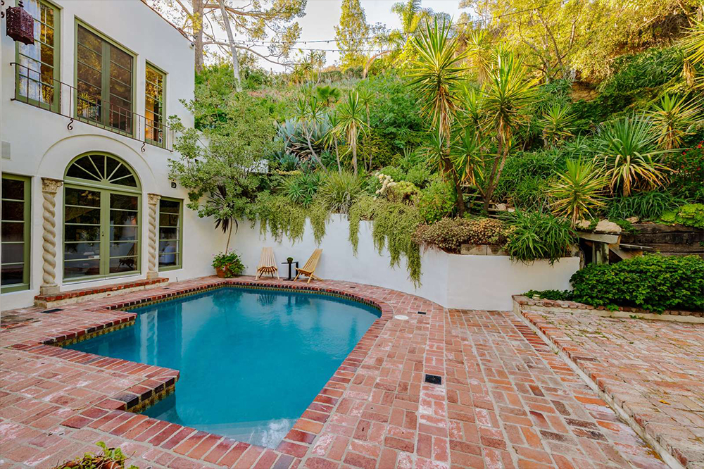 tagreuters.com2018binary_MT1VRTP0JW69Y4-FILEDIMAGE