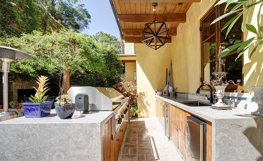 tagreuters.com2018binary_MT1VRTP0JW6F6G-FILEDIMAGE