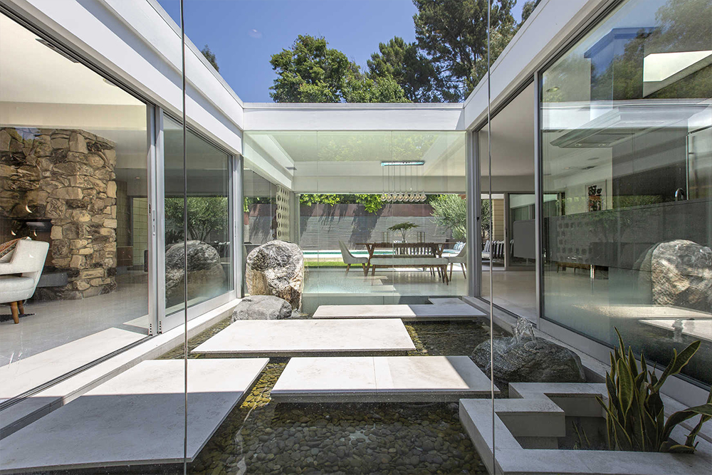 tagreuters.com2018binary_MT1VRTP0JW6NMU-FILEDIMAGE