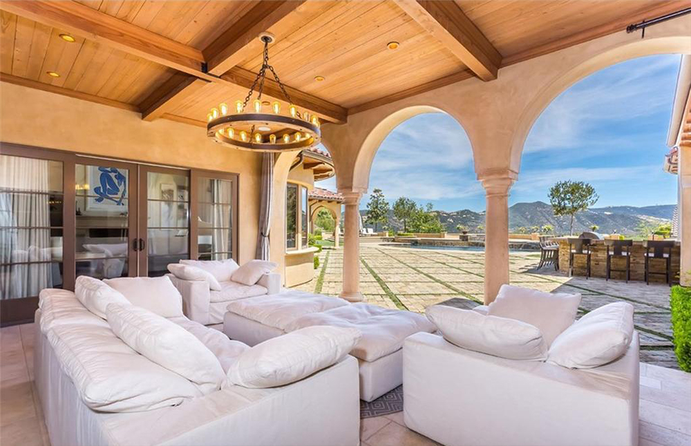 tagreuters.com2018binary_MT1VRTP0JW6PJZ-FILEDIMAGE