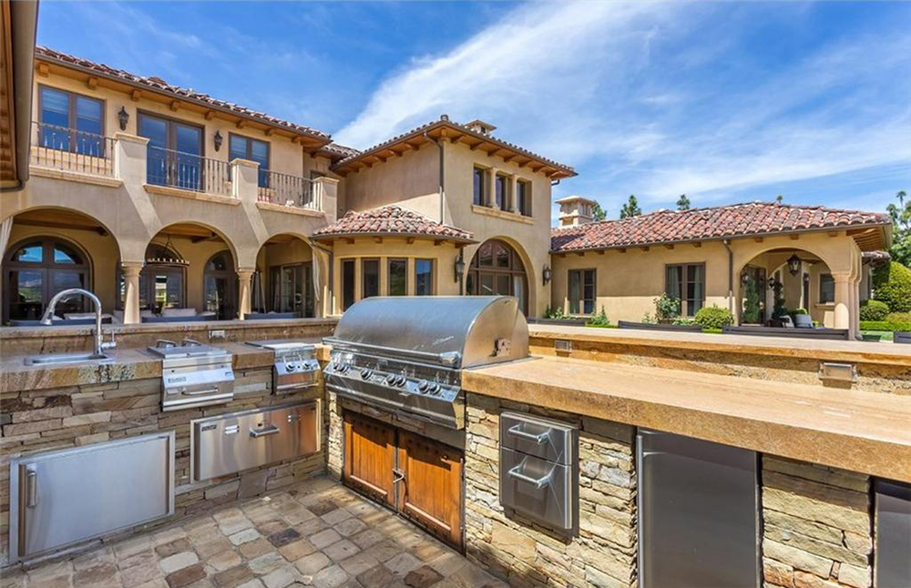 tagreuters.com2018binary_MT1VRTP0JW6PK2-FILEDIMAGE