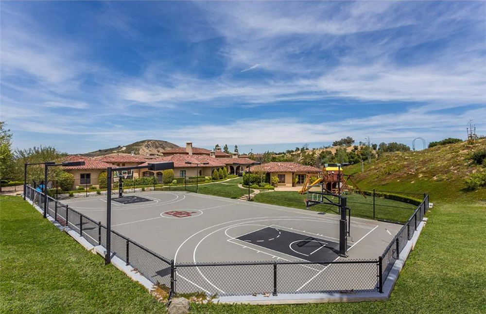 tagreuters.com2018binary_MT1VRTP0JW6PK6-FILEDIMAGE