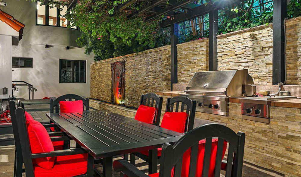 tagreuters.com2018binary_MT1VRTP0JW6RRU-FILEDIMAGE