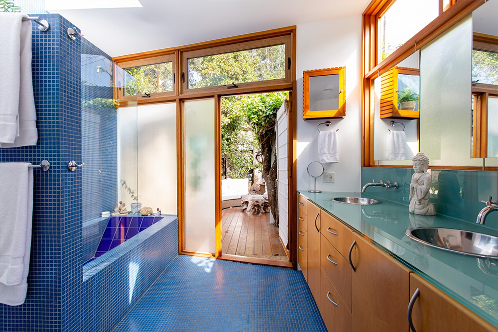 tagreuters.com2018binary_MT1VRTP0JW6WWD-FILEDIMAGE