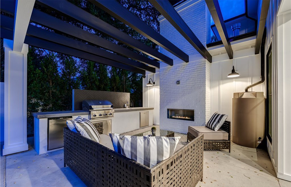 tagreuters.com2018binary_MT1VRTP0JW6YYH-FILEDIMAGE