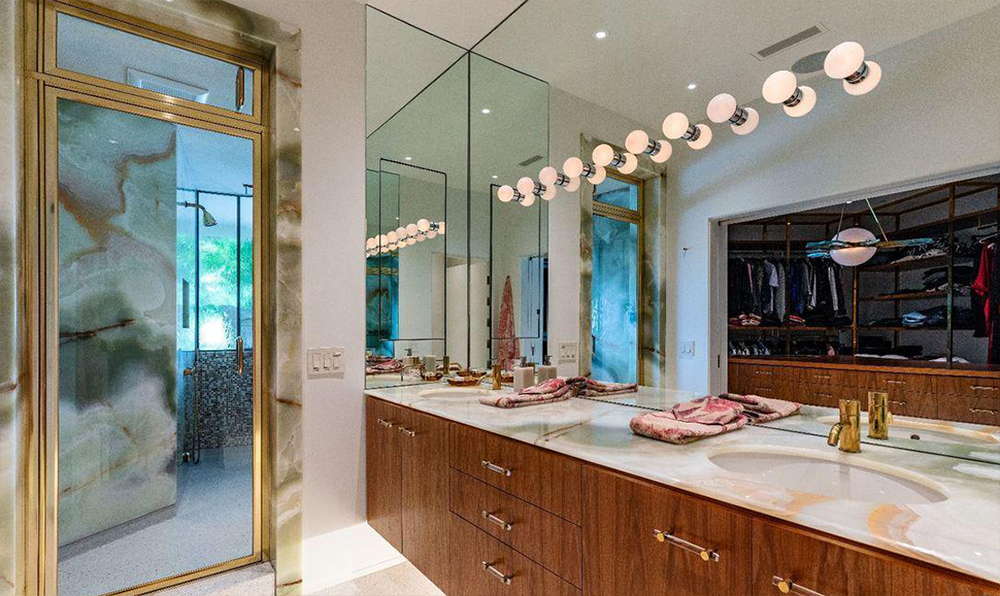 tagreuters.com2018binary_MT1VRTP0JW777C-FILEDIMAGE