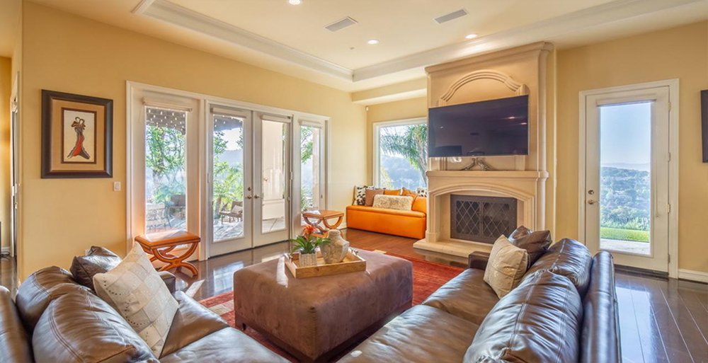 tagreuters.com2018binary_MT1VRTP0JW7J8O-FILEDIMAGE