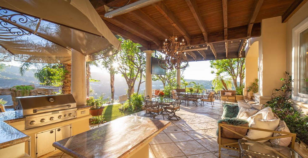 tagreuters.com2018binary_MT1VRTP0JW7J8Y-FILEDIMAGE