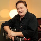 Marty Balin, Jefferson Airplane Co-Founder, Dies at 76