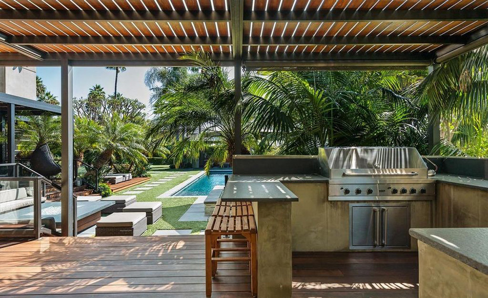 tagreuters.com2018binary_MT1VRTP0JW7SSG-FILEDIMAGE