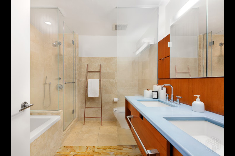 tagreuters.com2018binary_MT1VRTP0JW7YLG-BASEIMAGE