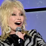 Pink, Shawn Mendes, Chris Stapleton, More Join Grammy Tribute to Dolly Parton