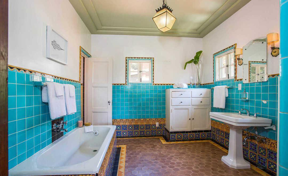 tagreuters.com2018binary_MT1VRTP0JW88NE-FILEDIMAGE