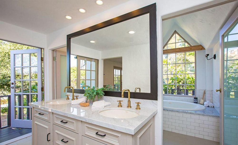 tagreuters.com2018binary_MT1VRTP0JW88OR-FILEDIMAGE