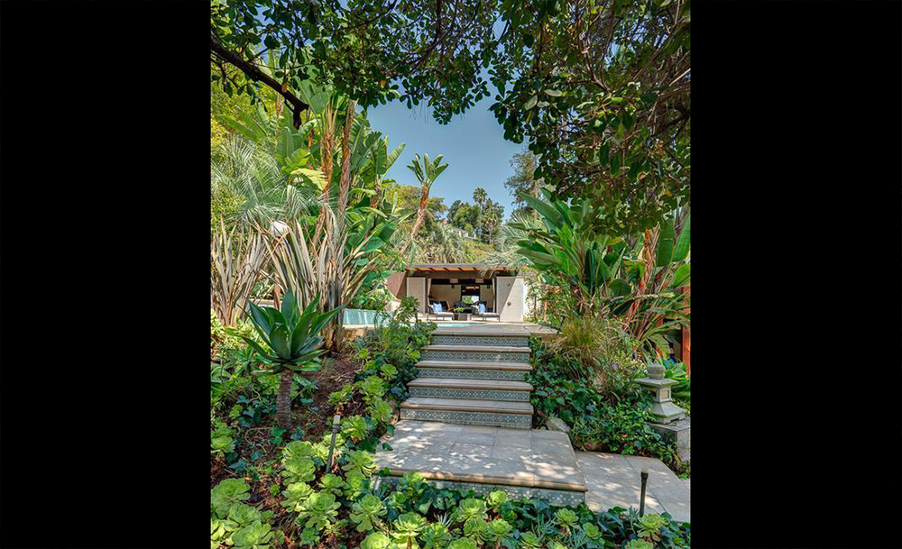 tagreuters.com2018binary_MT1VRTP0JW88QD-FILEDIMAGE