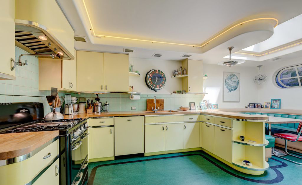 tagreuters.com2018binary_MT1VRTP0JW8S1Y-FILEDIMAGE