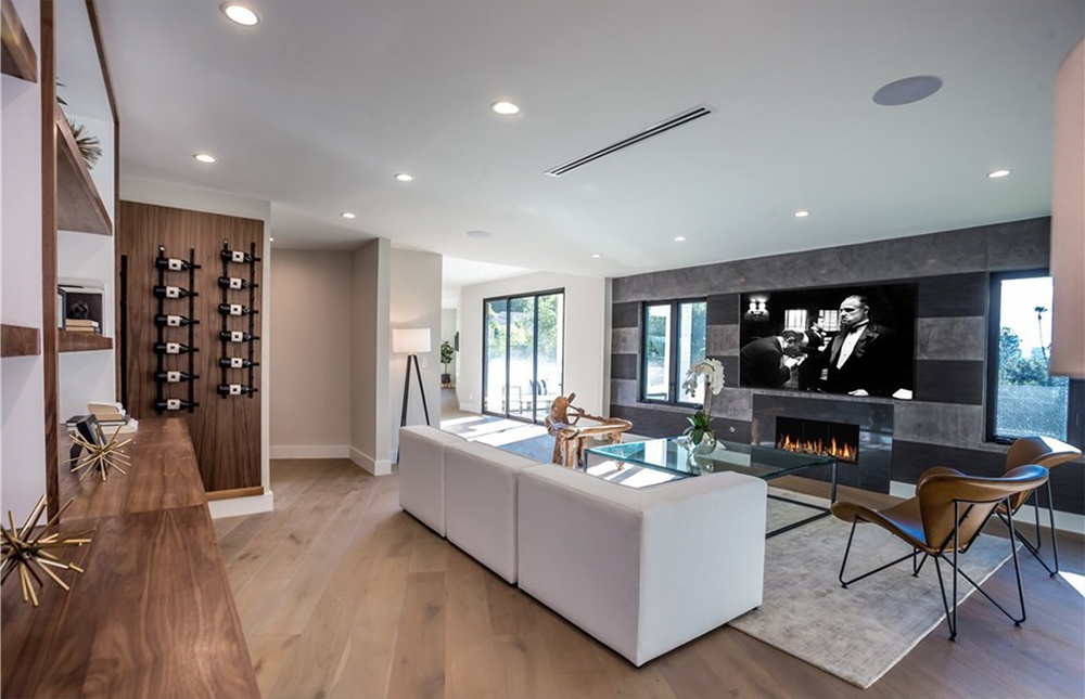 tagreuters.com2018binary_MT1VRTP0JW8S31-FILEDIMAGE