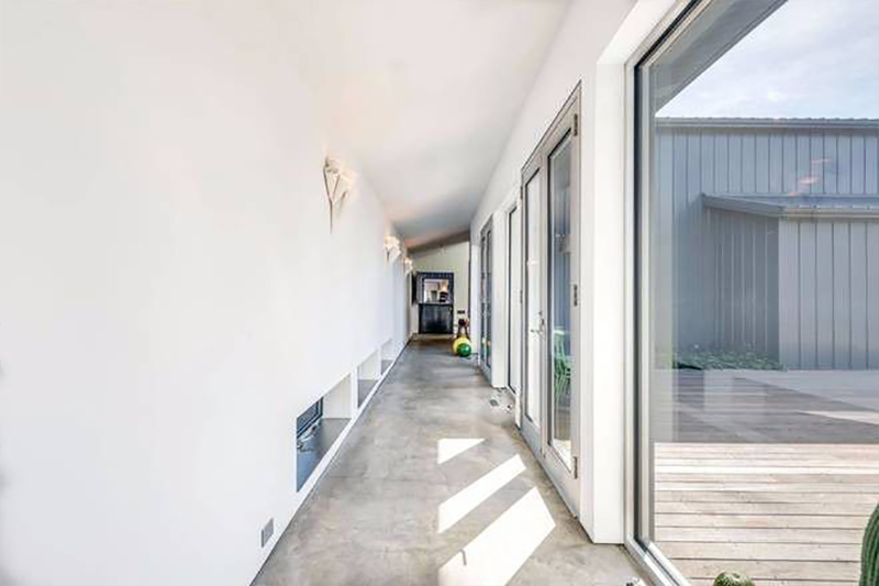 tagreuters.com2018binary_MT1VRTP0JW8S4P-BASEIMAGE