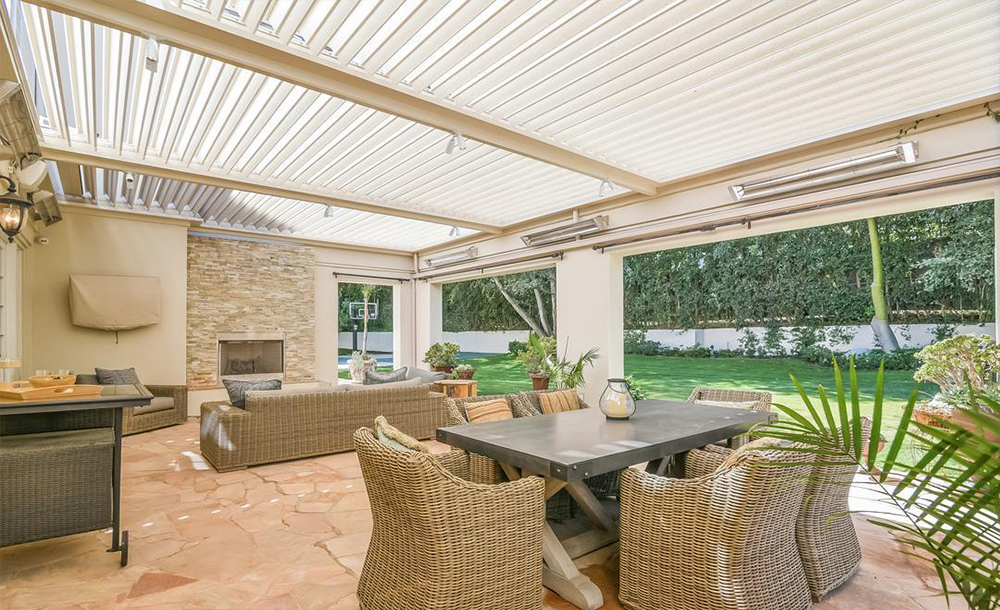 tagreuters.com2018binary_MT1VRTP0JW8YV2-FILEDIMAGE